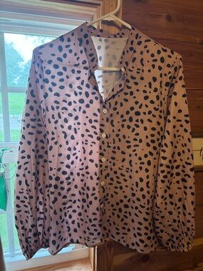 Polka Dot Button-Up Blouse in Mauve with Black Spots